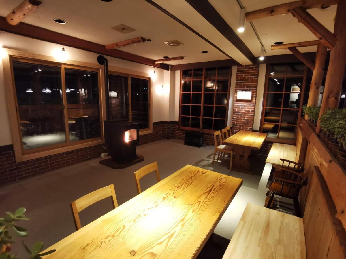 Fujio Pension Madarao Apartment Hotel & Restaurant Iiyama Dış mekan fotoğraf